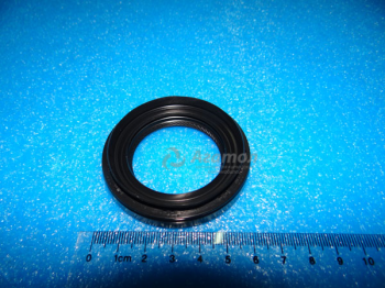 RH OIL SEAL-DIFFERENTIAL  525MHA1701205