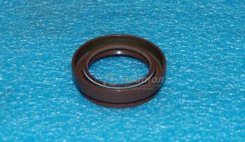 Сальник коробки раздаточной (ЦС) Оригинал QR523T-1802231