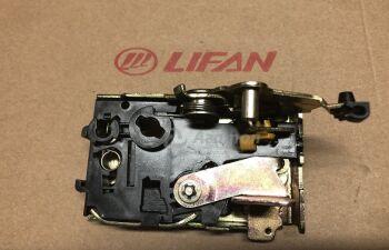 Замок двери задней левой (ЦС) Оригинал L6205110