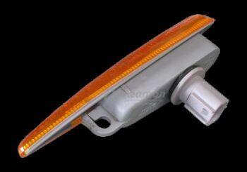 Повторитель поворота правый Аналог (Китай) S12-3731020